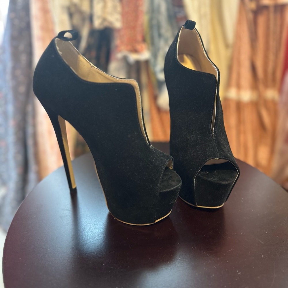 DiJiGirls platform suede open toe booties